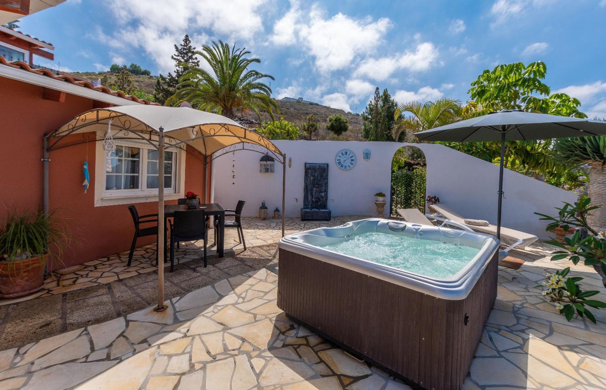 Villa Hibisco, Jacuzzi Y Vistas Al Atlantico Costa Adeje  Exterior photo